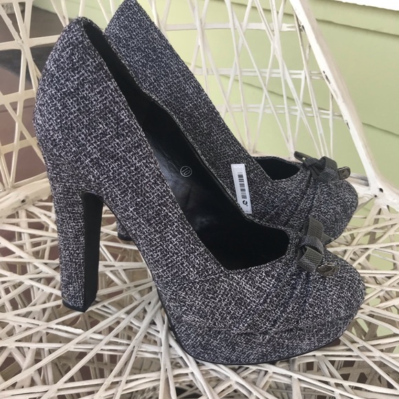 New grey size 10 platforms - Picture 4 of 7